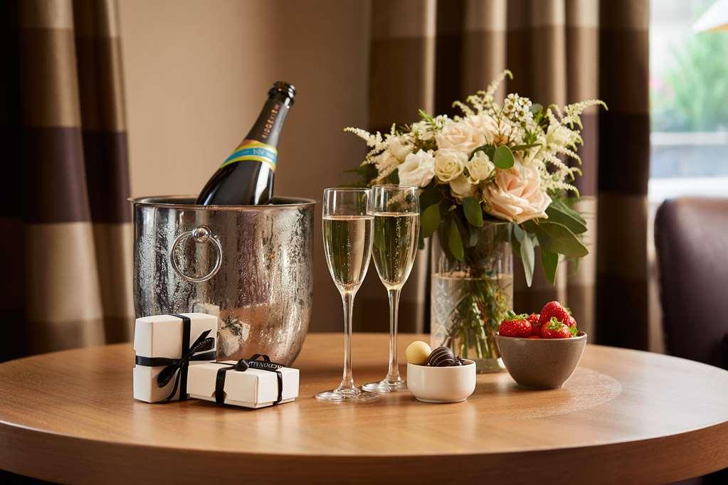 Macdonald Leeming House Hotel Watermillock Room photo