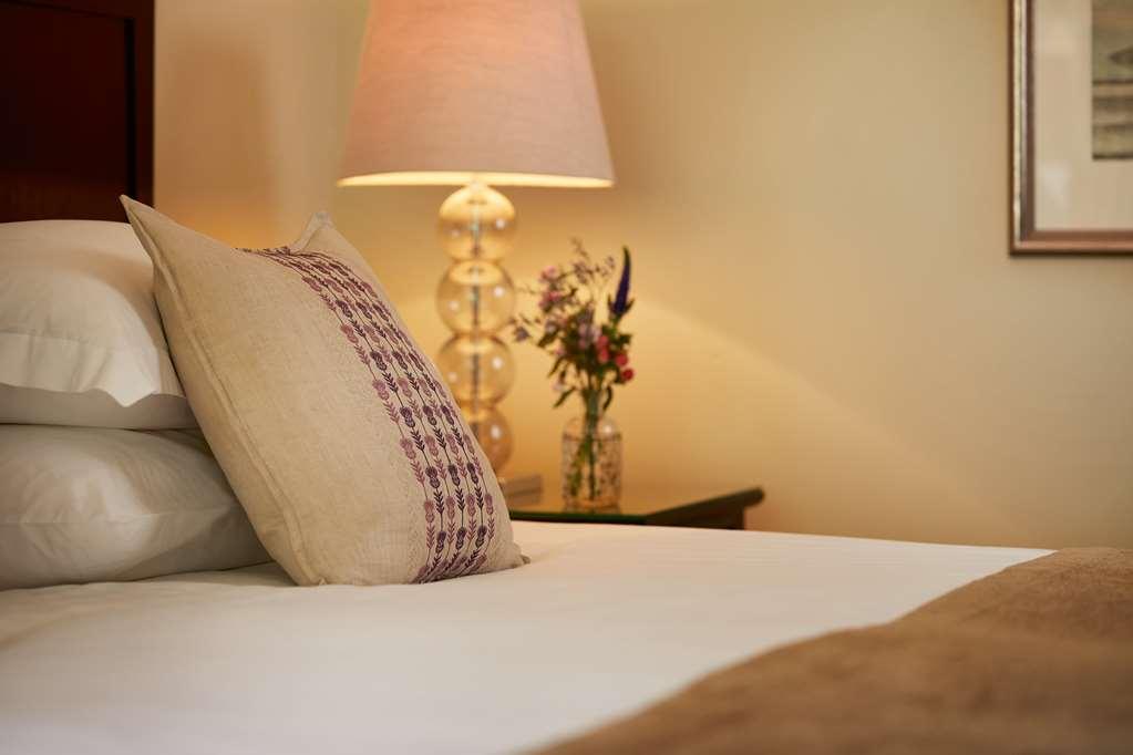 Macdonald Leeming House Hotel Watermillock Room photo